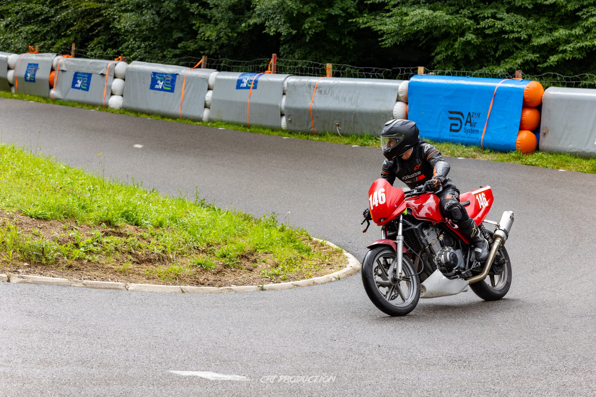 Clément Lores en sortie d'épingle à la course de côte de Marchaux 2025